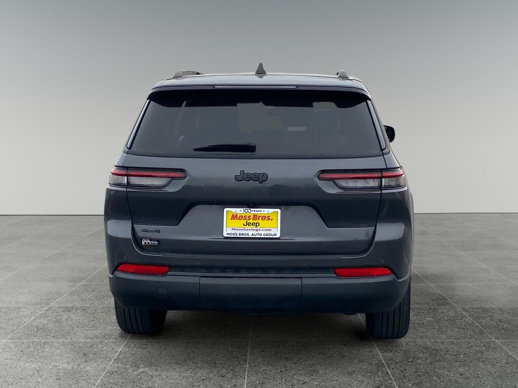 Used 2024 Jeep Grand Cherokee L Laredo SUV