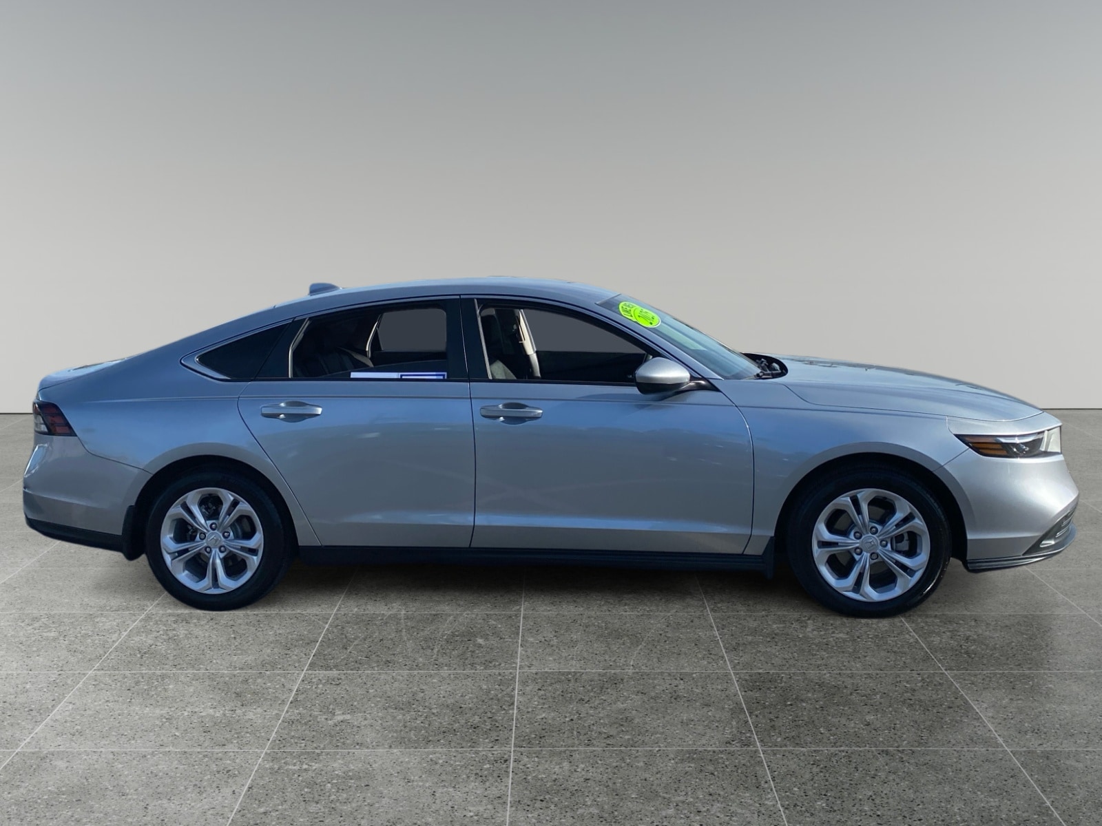 2025 Honda Accord LX photo 6