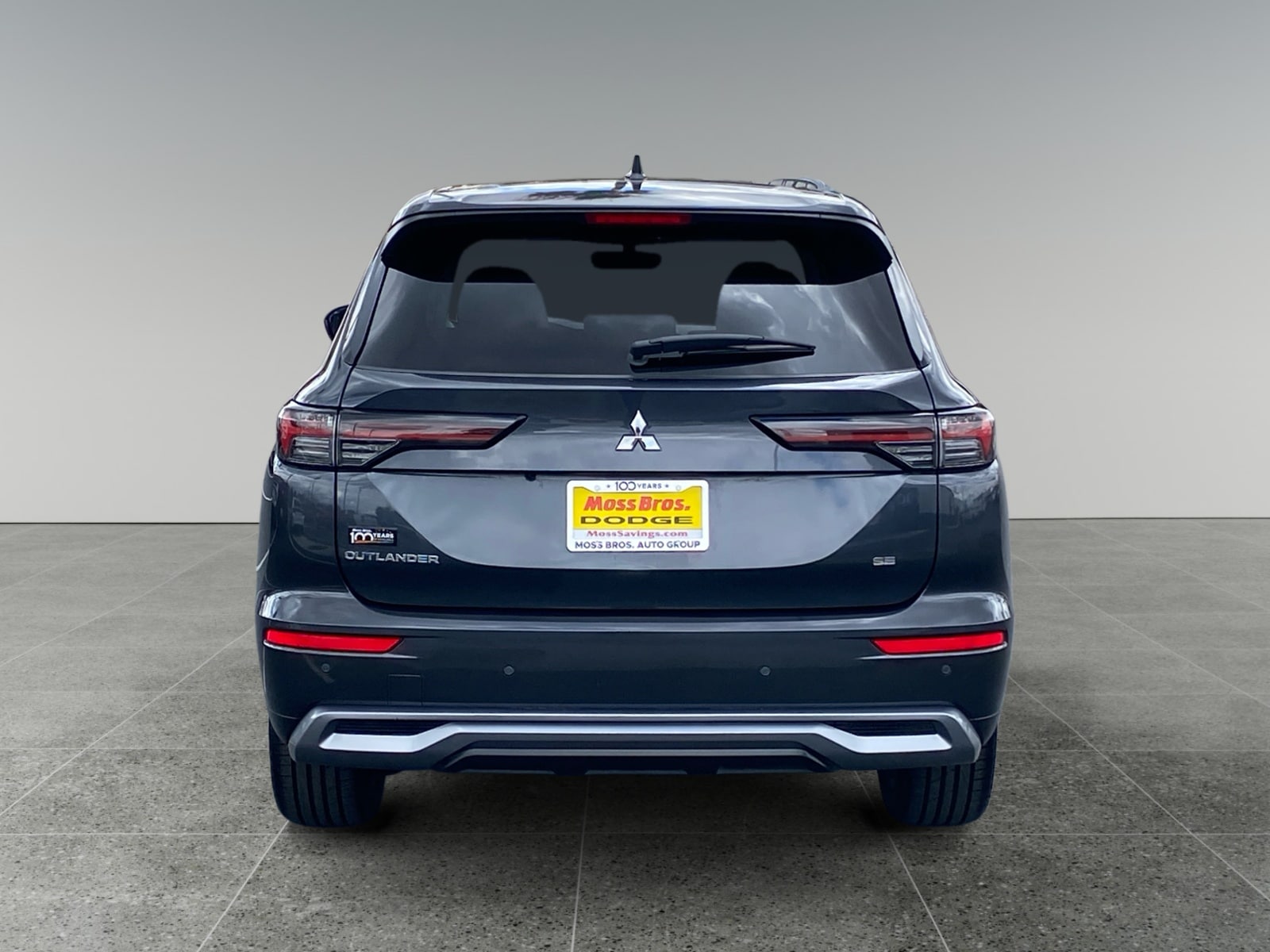 2025 Mitsubishi Outlander photo 4