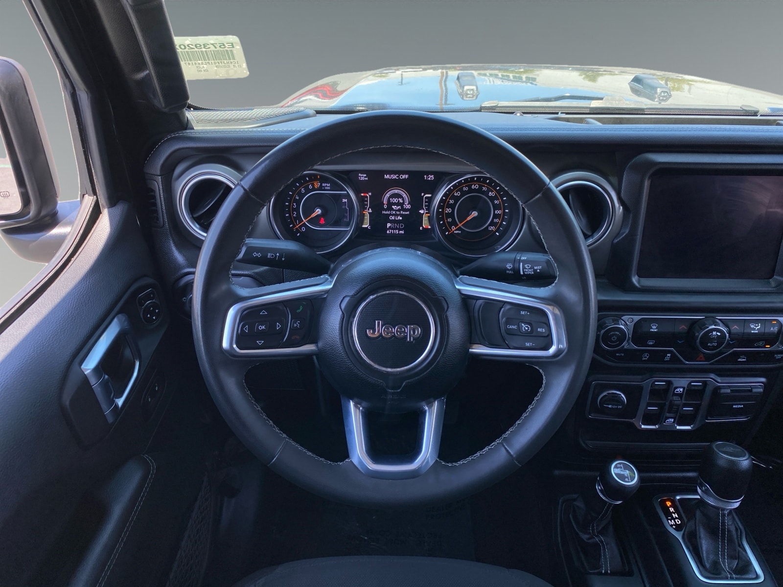 2023 Jeep Gladiator Overland - Photo 12