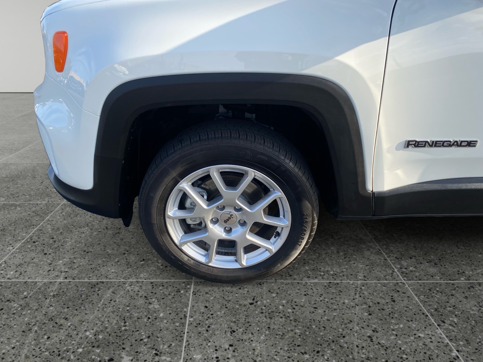 2023 Jeep Renegade Latitude - Photo 14