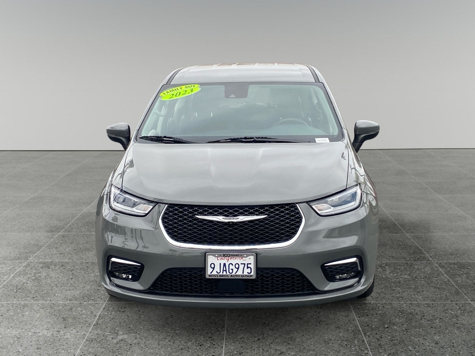 2023 Chrysler Pacifica Hybrid Touring L - Photo 8