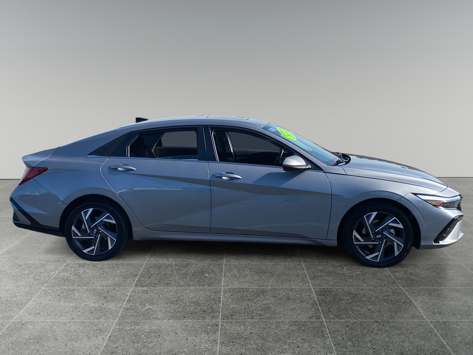 2025 Hyundai Elantra SEL Convenience photo 6