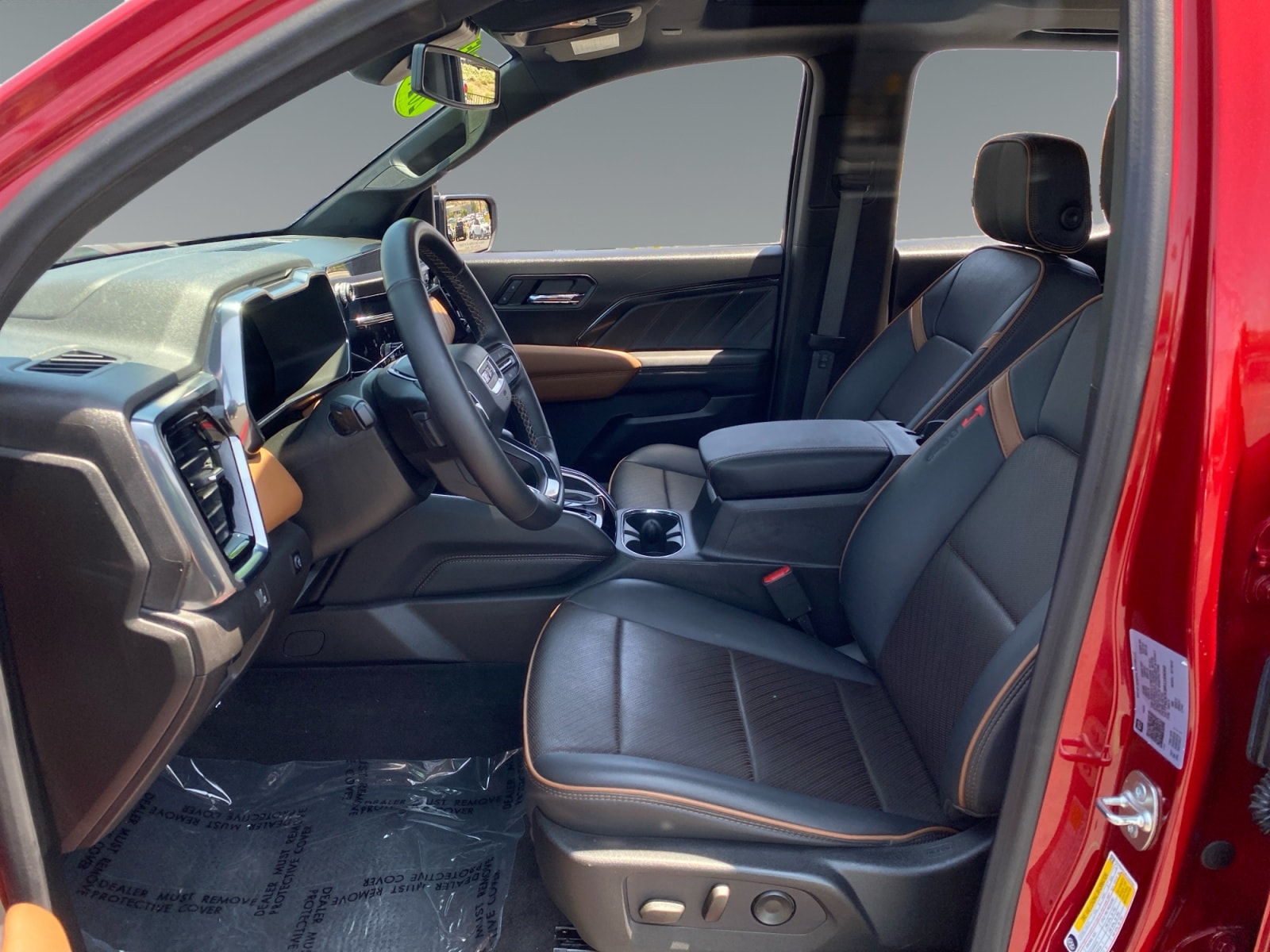 2024 GMC Canyon AT4 - Photo 9