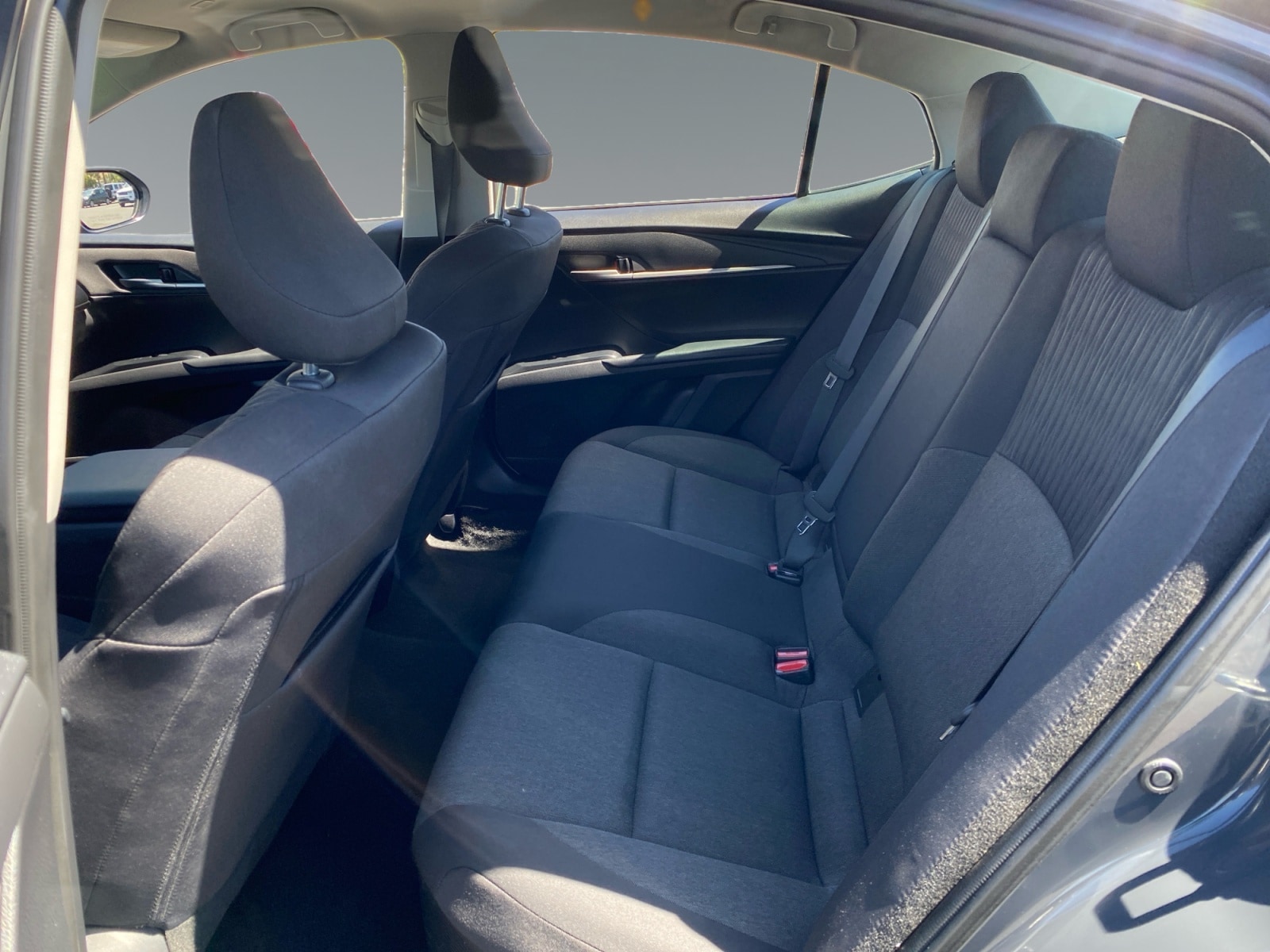 2025 Toyota Camry LE - Photo 13