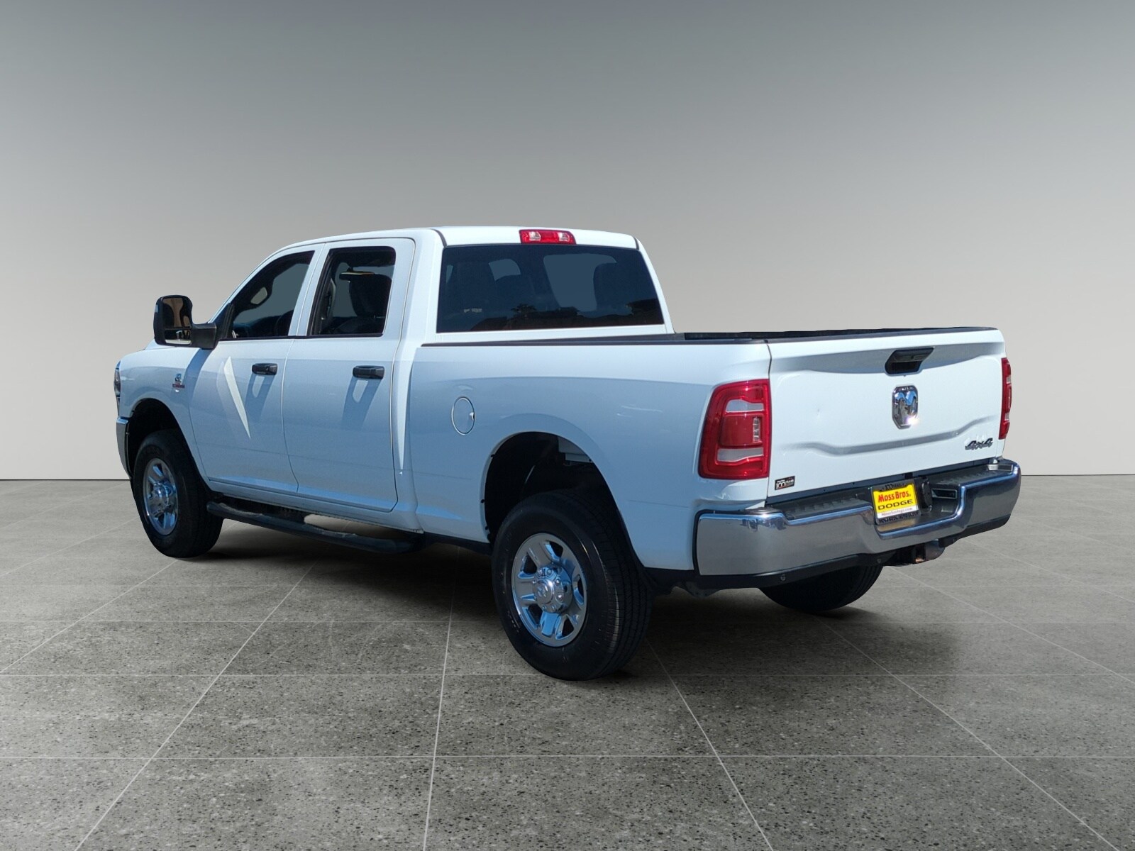 2024 Ram 2500 Tradesman photo 3