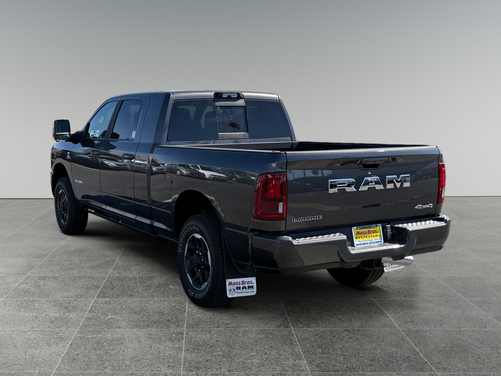 2025 RAM 2500 Laramie - Photo 3