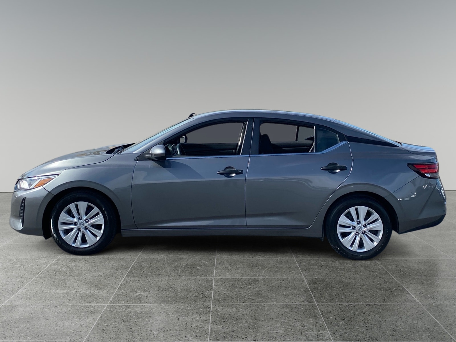 2024 Nissan Sentra S photo 2