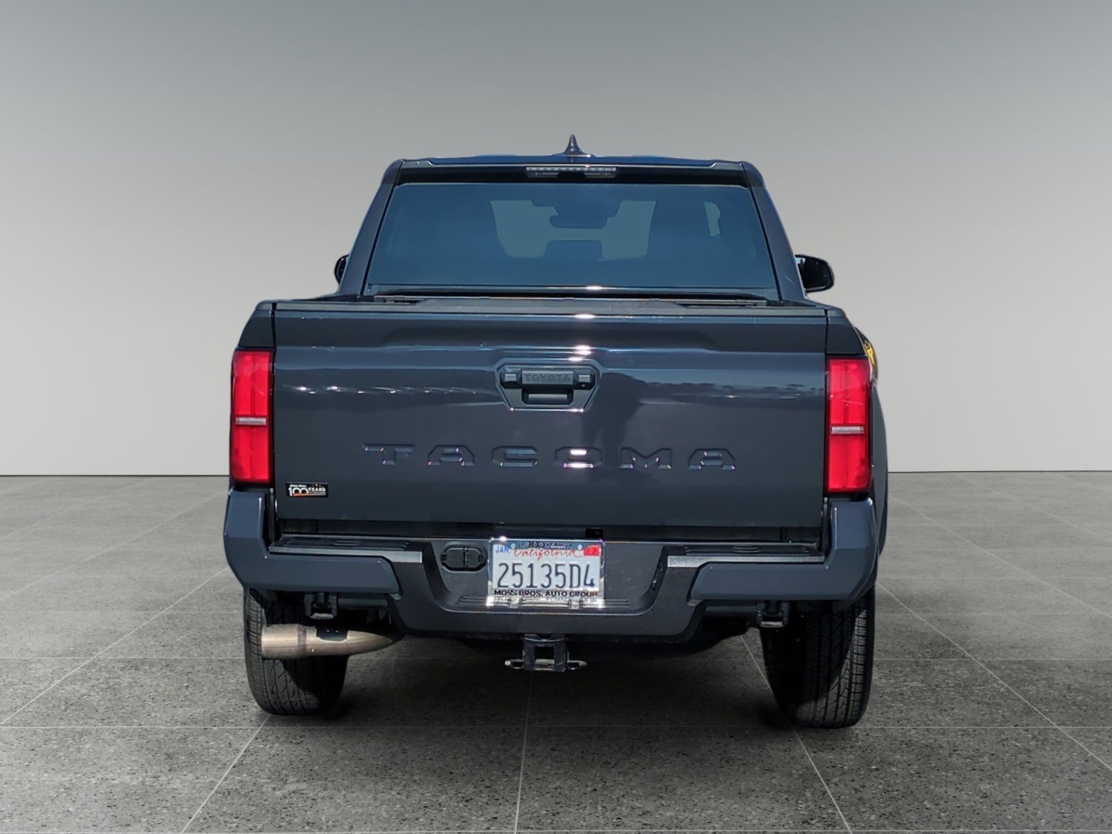 2025 Toyota Tacoma photo 4