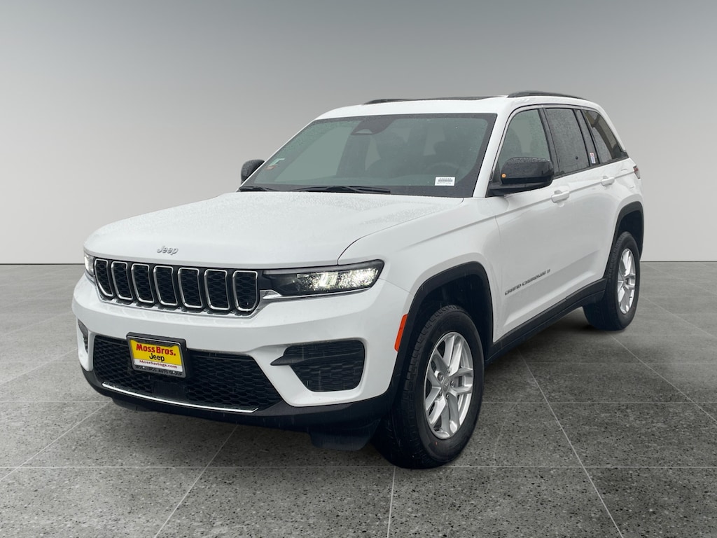 New 2026 Jeep Grand Cherokee LAREDO X 4X2 Sport Utility