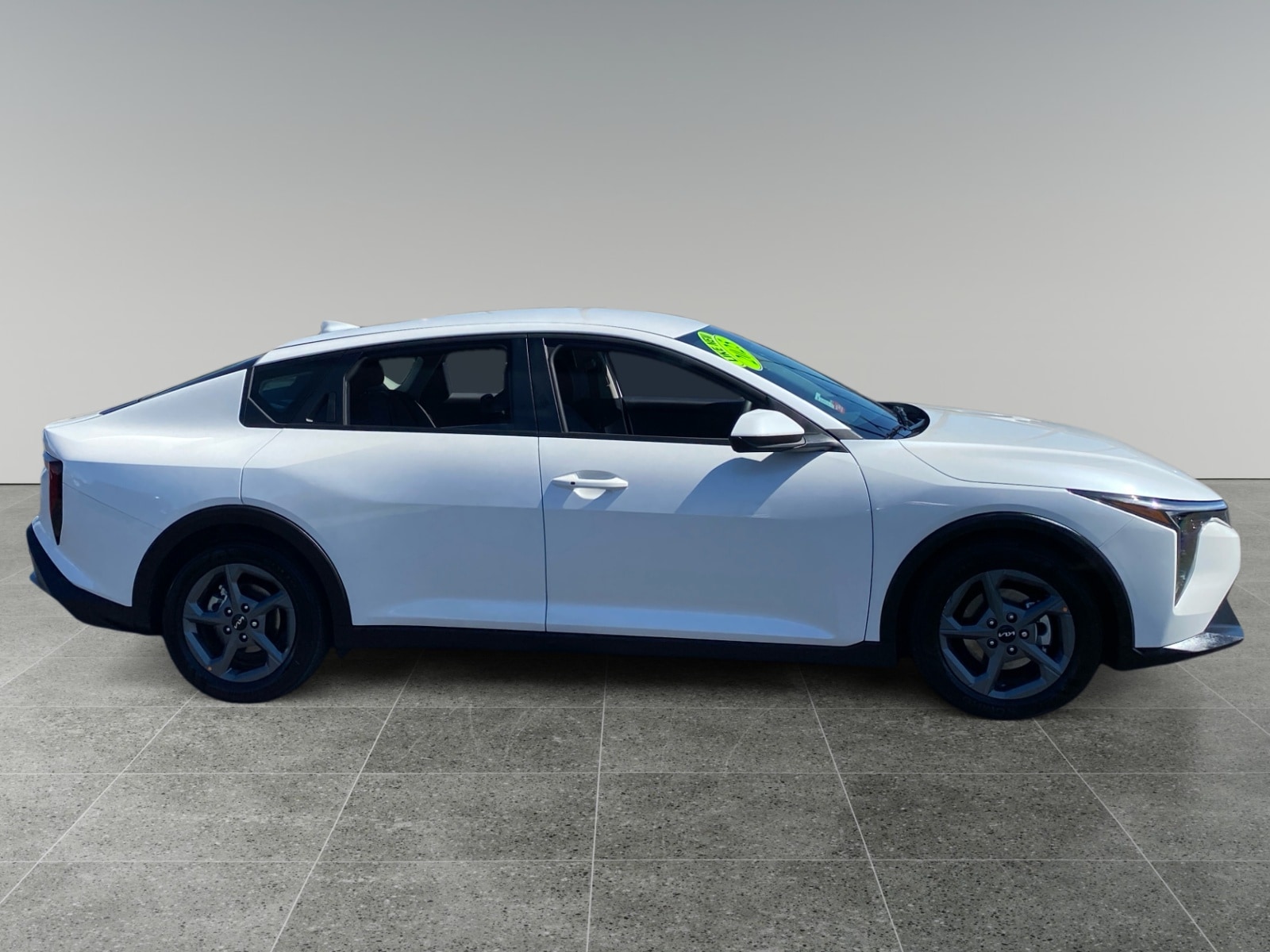 2025 Kia K4 LXS - Photo 6