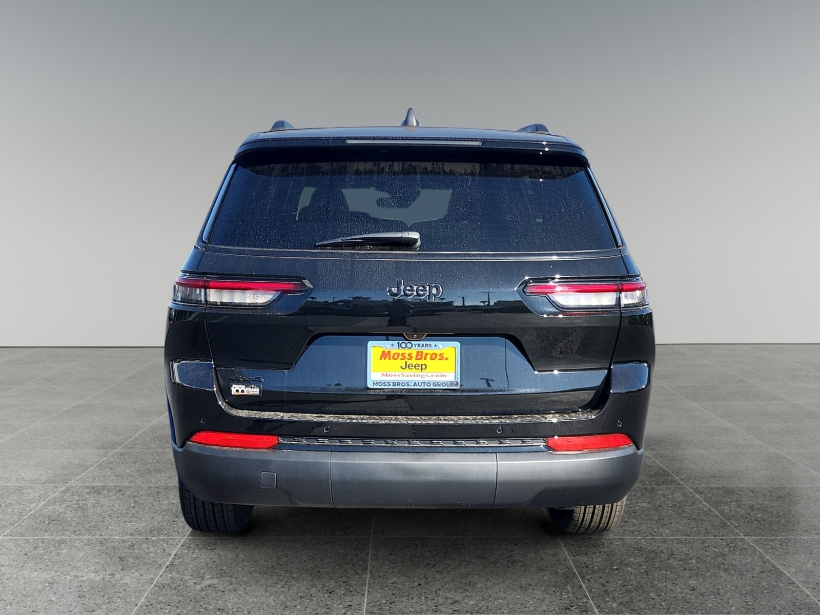 2025 Jeep Grand Cherokee L Laredo photo 4