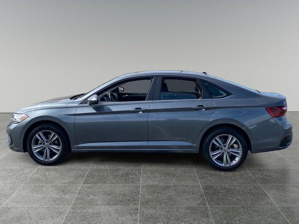 Used 2024 Volkswagen Jetta 1.5T SE Sedan