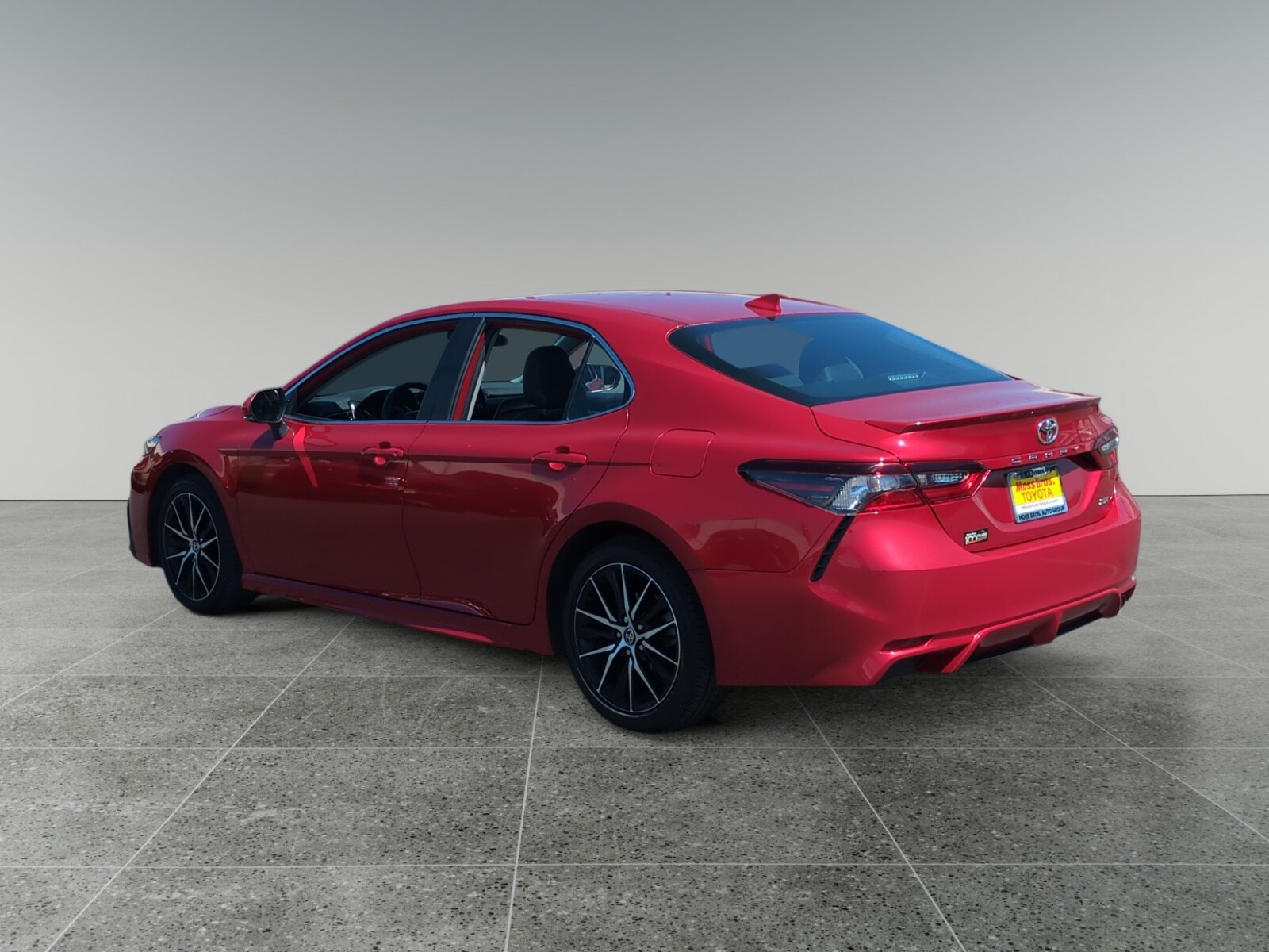 2024 Toyota Camry SE photo 3