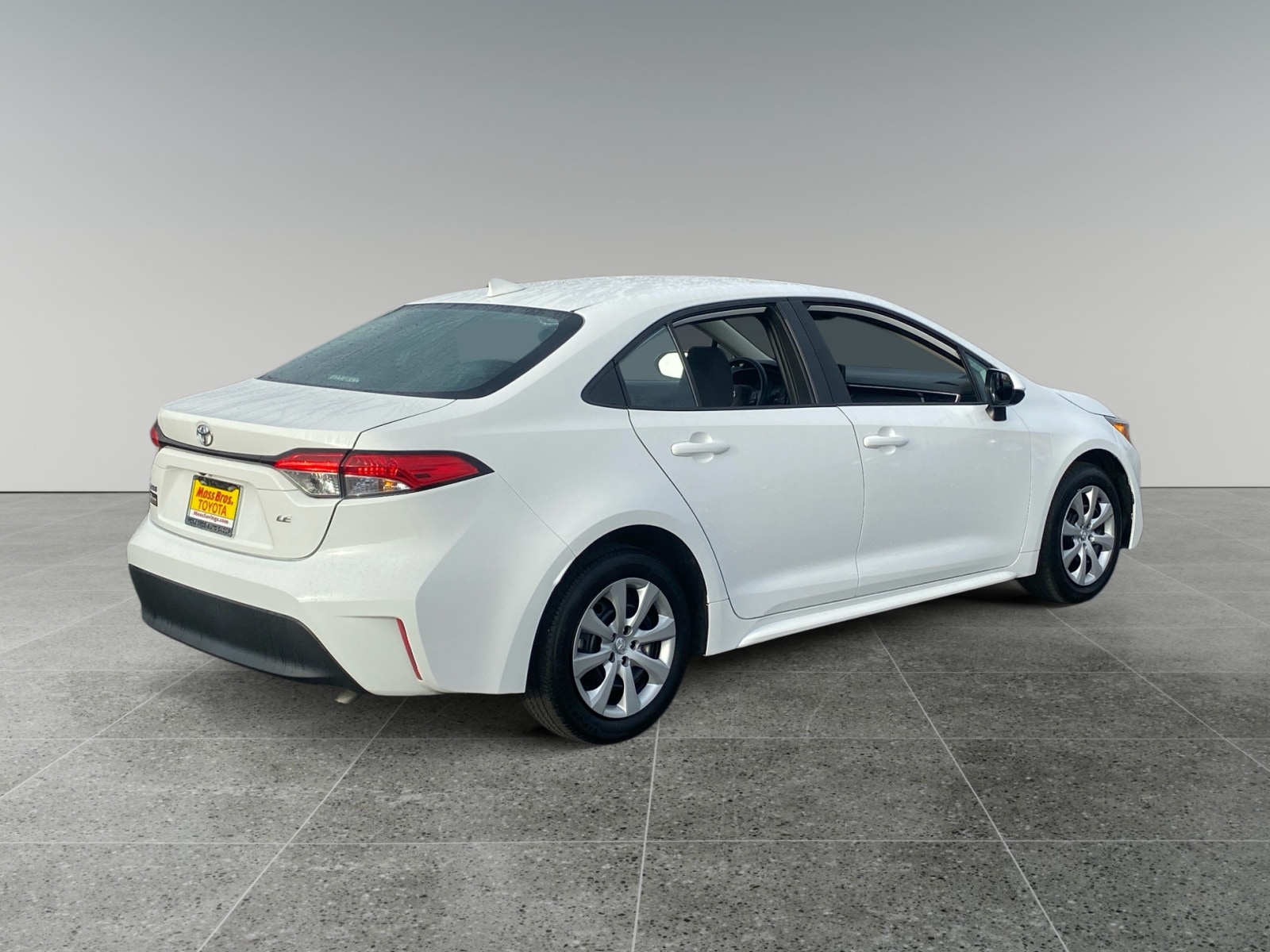 2023 Toyota Corolla LE photo 5