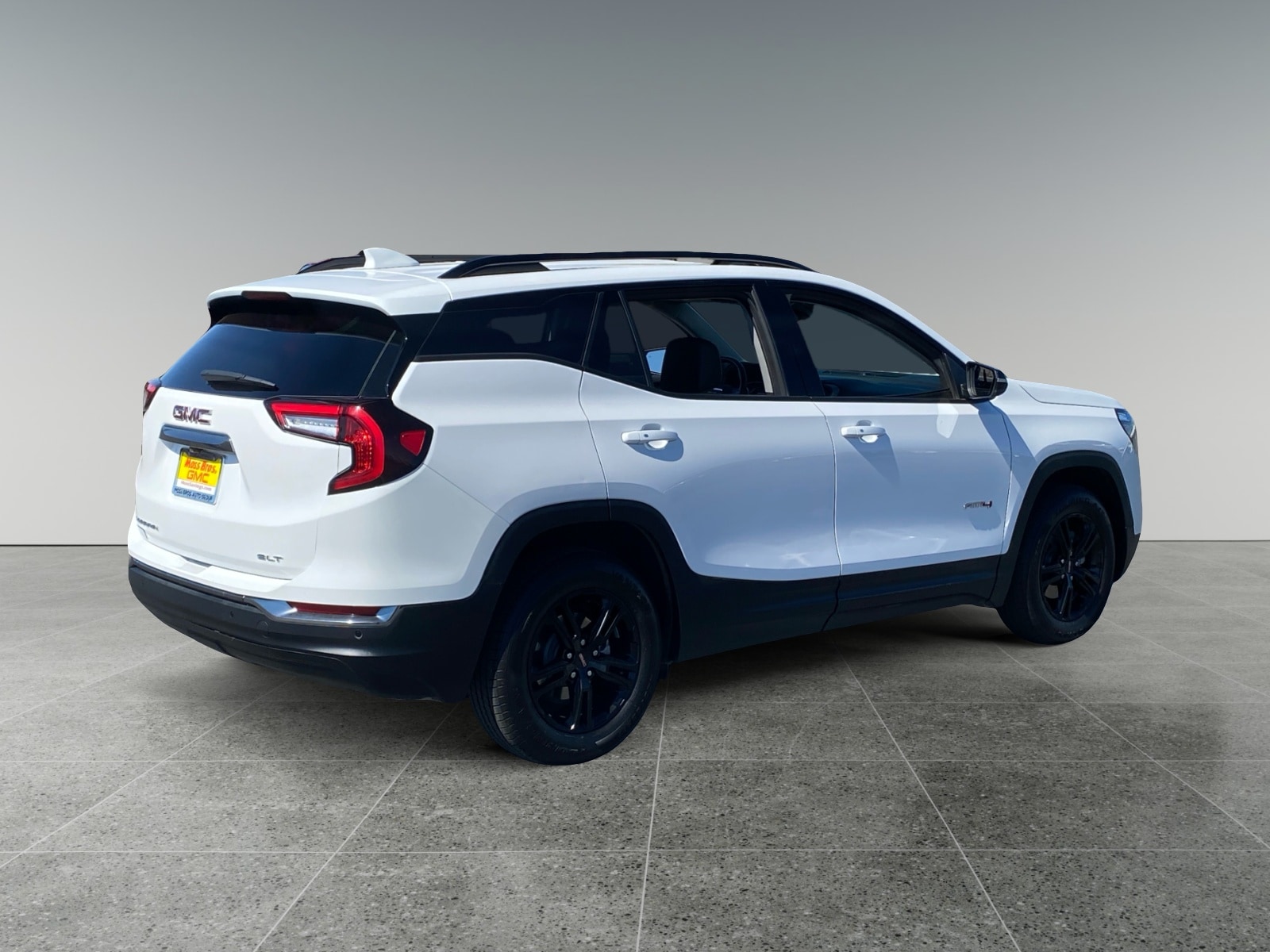 2024 GMC Terrain AT4 - Photo 5