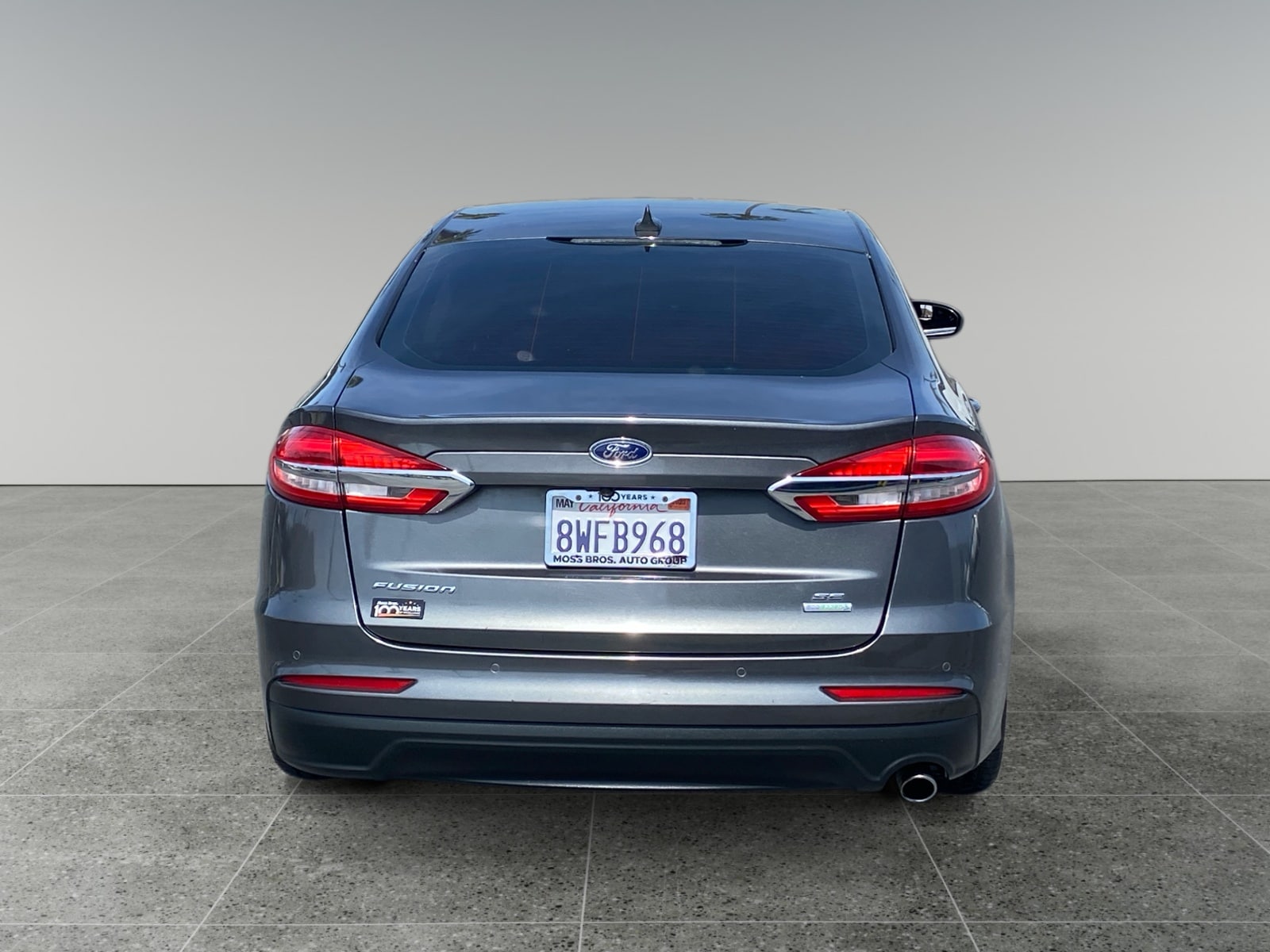 2020 Ford Fusion SE photo 4