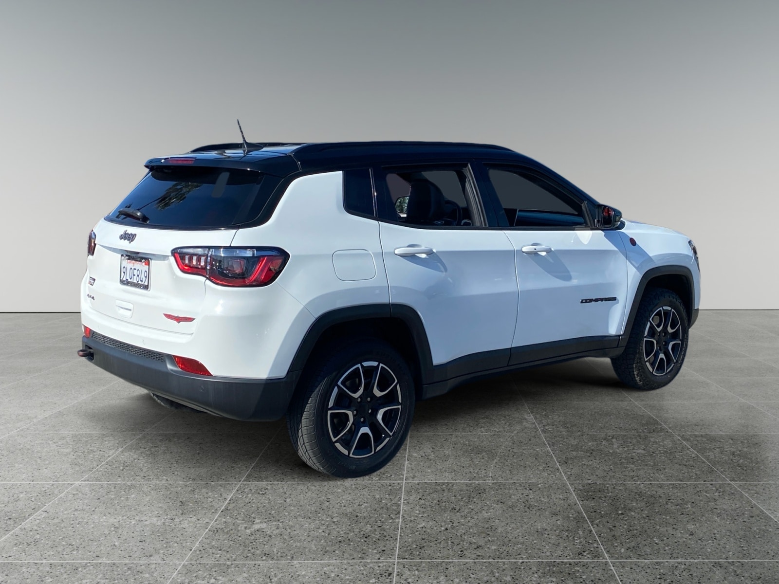 2024 Jeep Compass Trailhawk photo 5