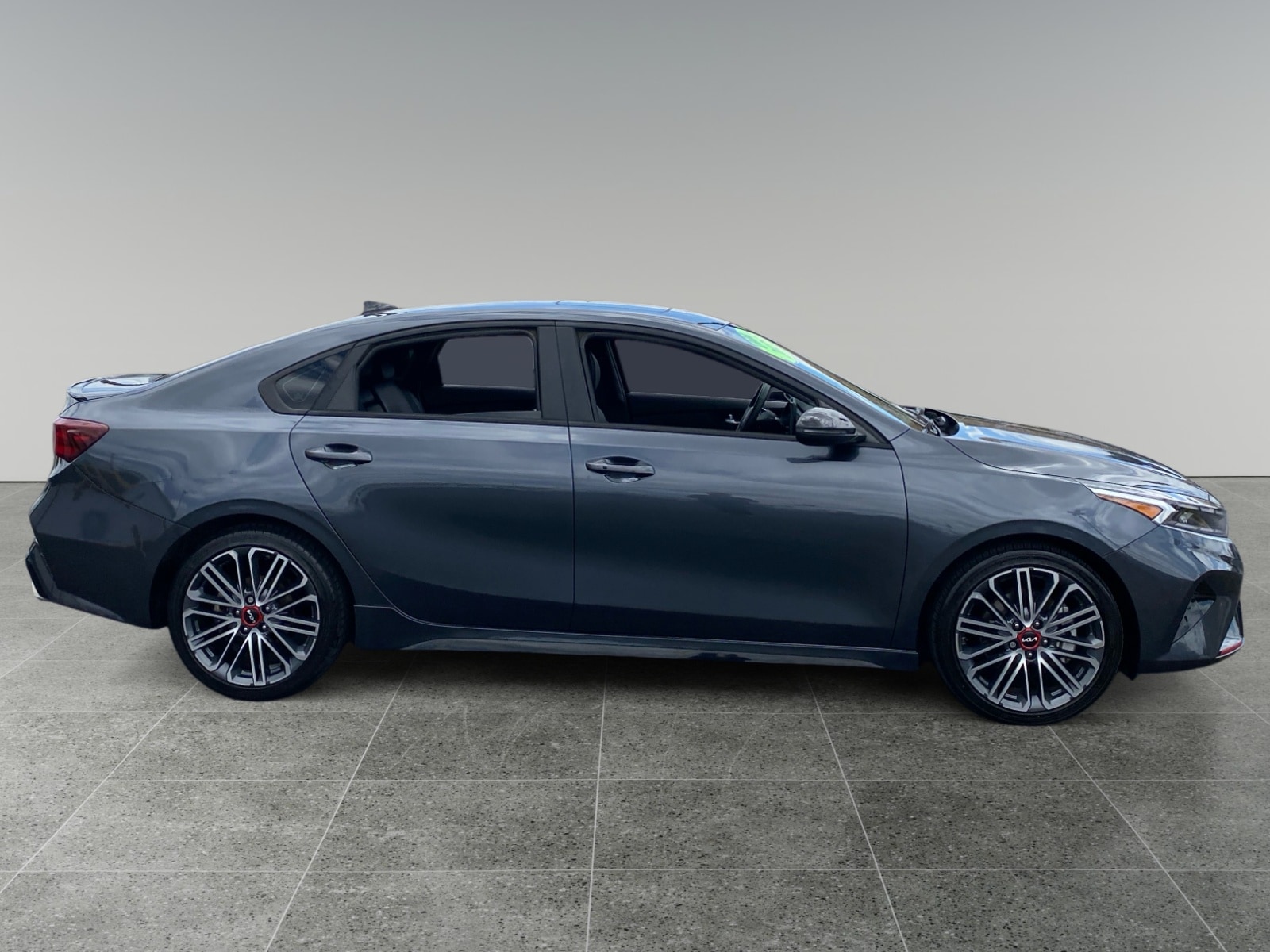 2023 Kia Forte GT - Photo 6
