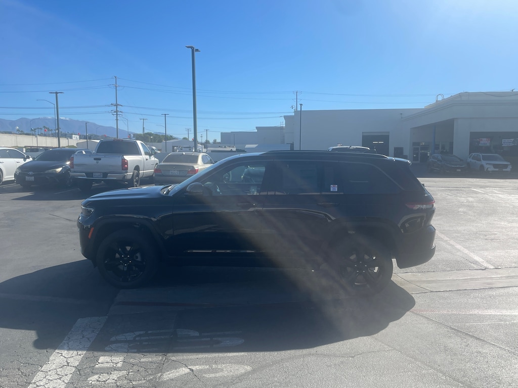 New 2026 Jeep Grand Cherokee Limited Sport Utility