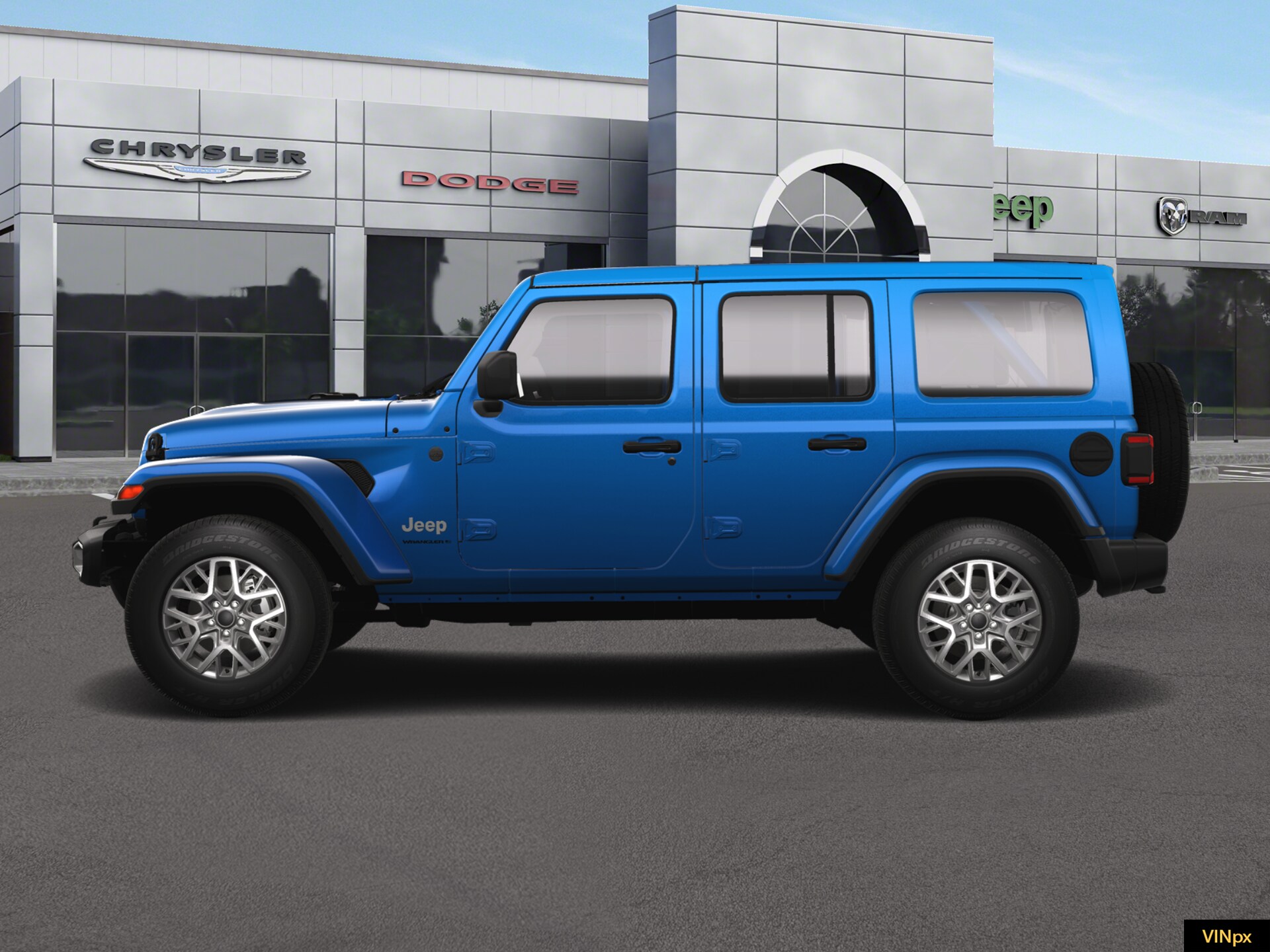 2025 Jeep Wrangler Sahara photo 3