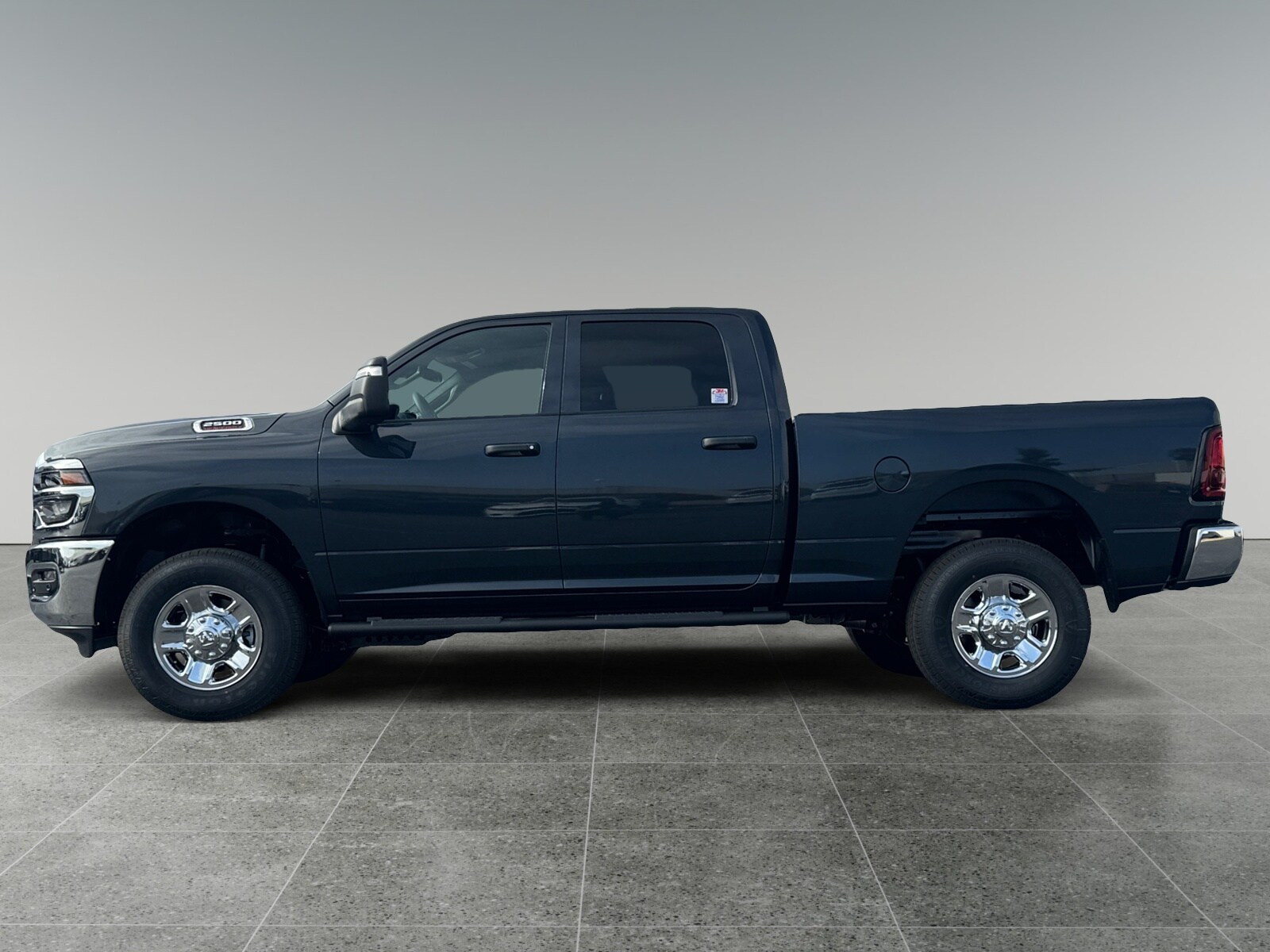 2026 Ram 2500 Tradesman photo 2