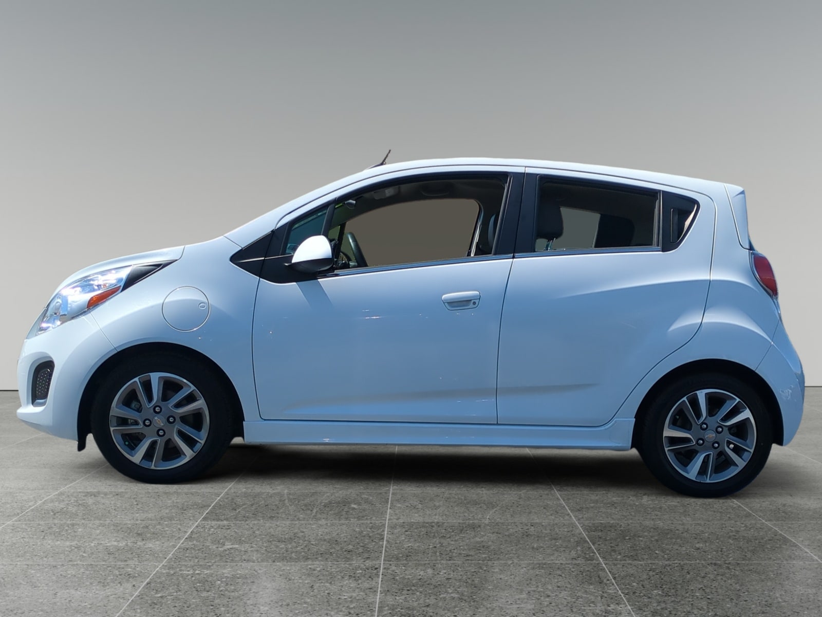 Used 2016 Chevrolet Spark 2LT with VIN KL8CL6S06GC561065 for sale in Moreno Valley, CA