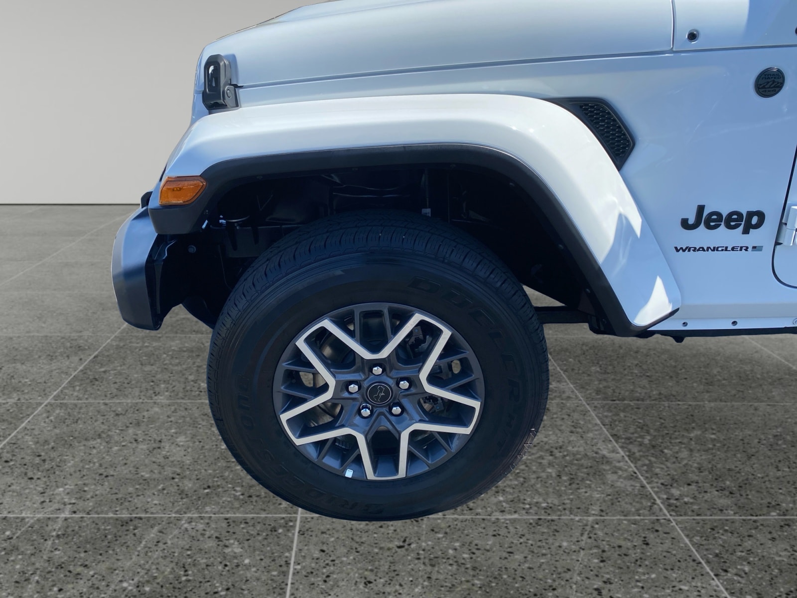 2026 Jeep Wrangler 4-Door Sahara - Photo 14