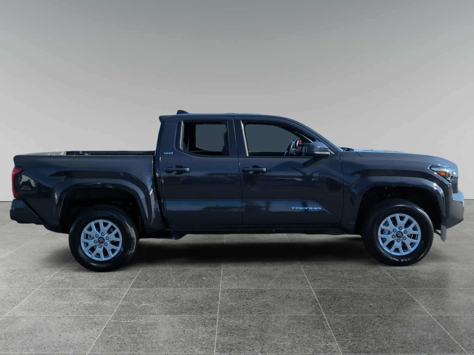 2025 Toyota Tacoma photo 6