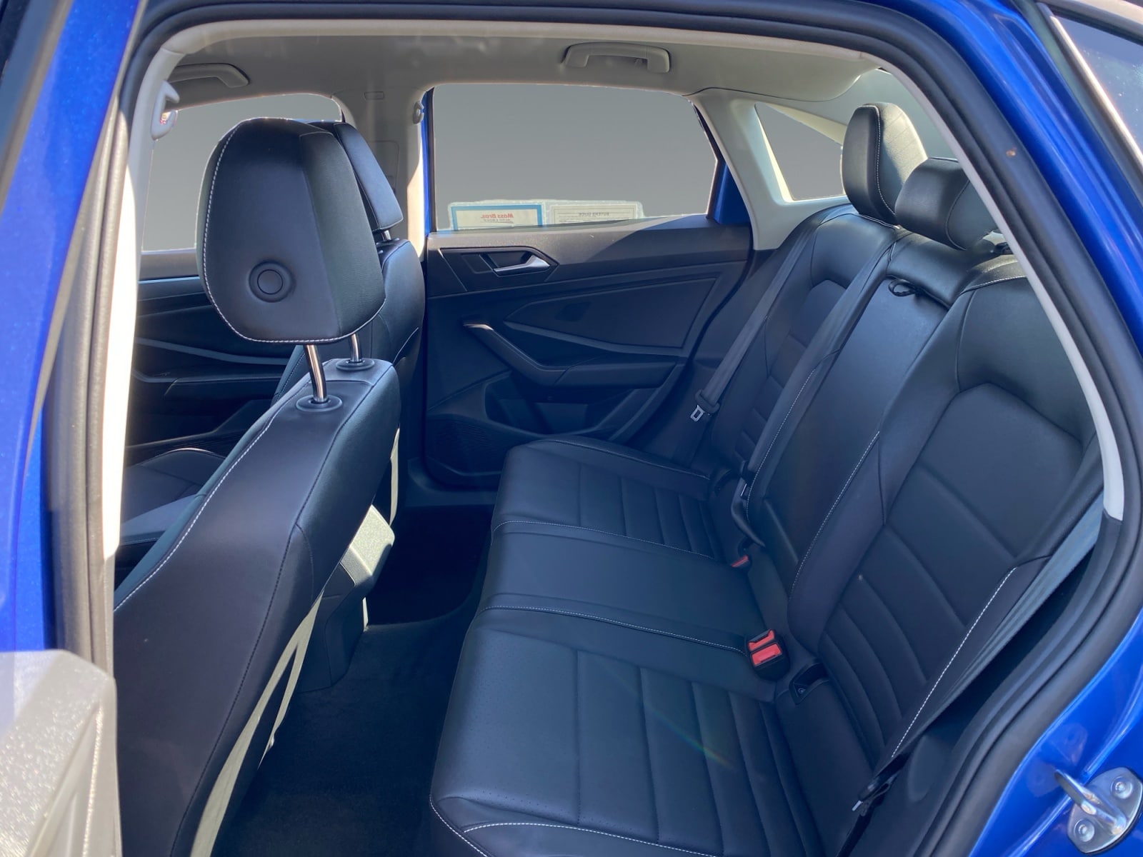 2024 Volkswagen Jetta SE - Photo 13