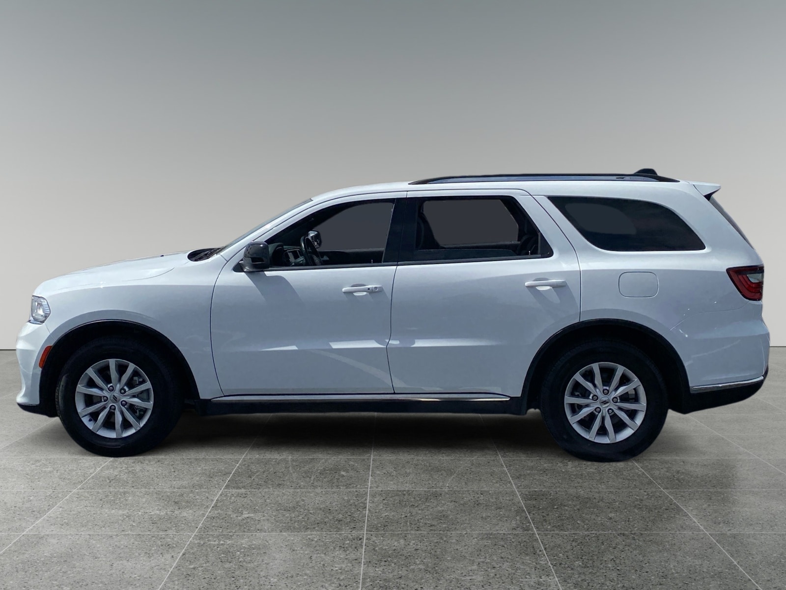 2023 Dodge Durango SXT photo 2