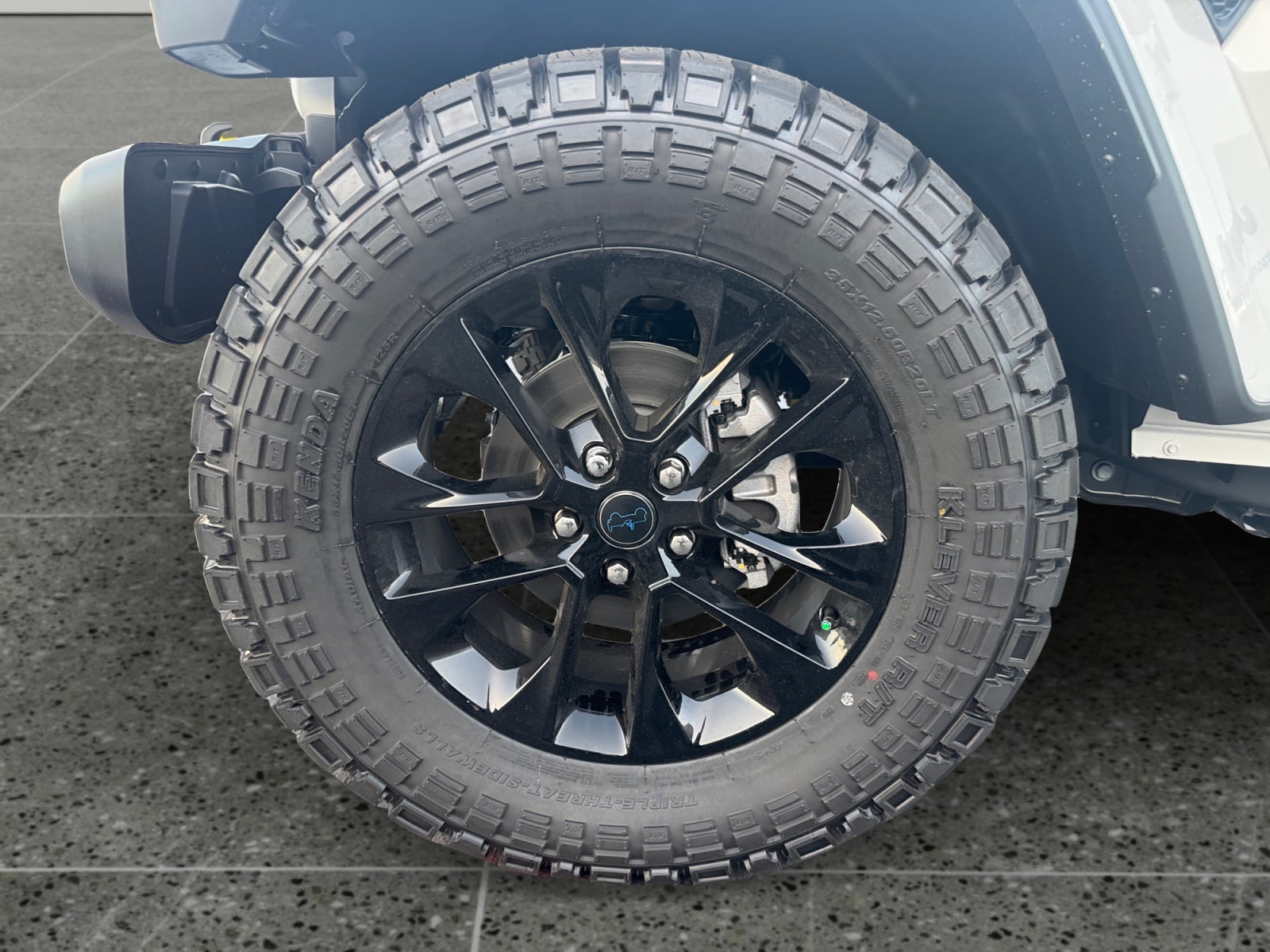 2025 Jeep Wrangler 4xe Sahara 4XE - Photo 14
