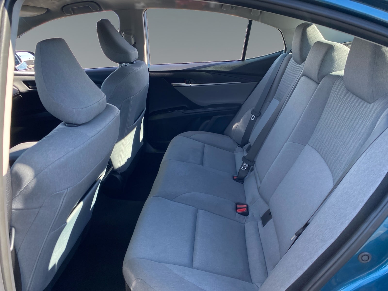 2025 Toyota Camry LE - Photo 13