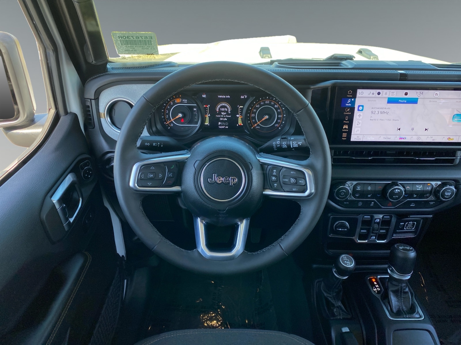 2026 Jeep Wrangler 4-Door Sahara - Photo 12