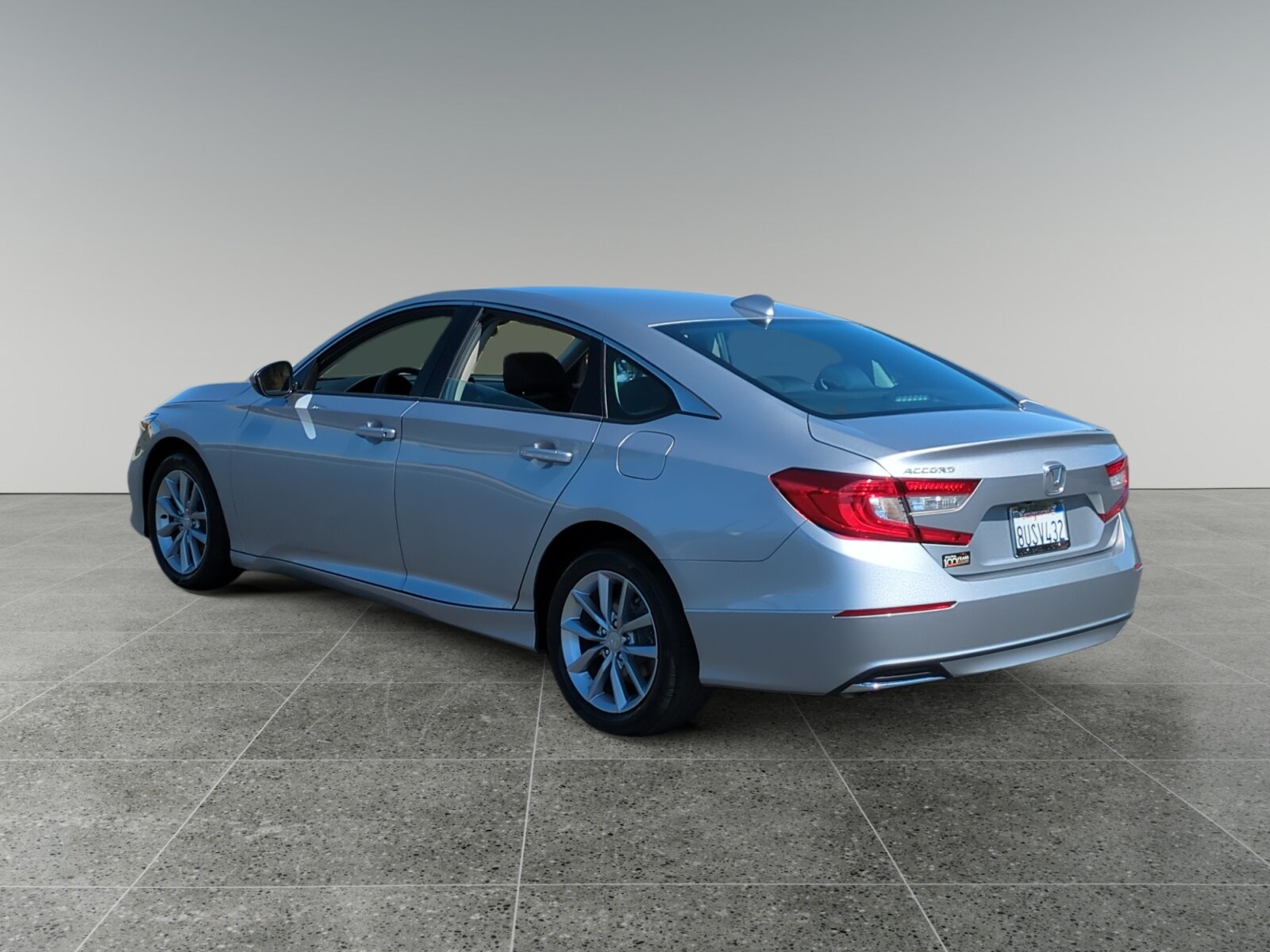 2021 Honda Accord LX 1.5T photo 3