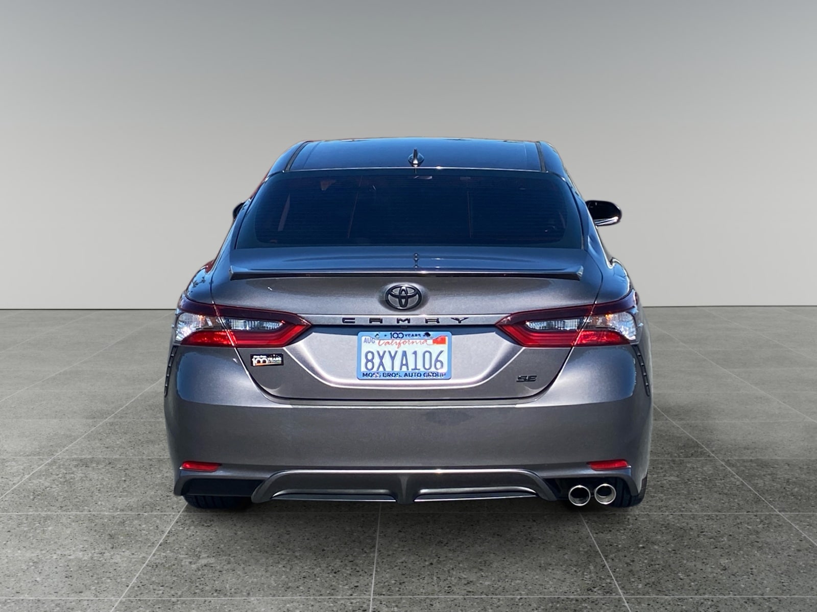 2021 Toyota Camry SE photo 4