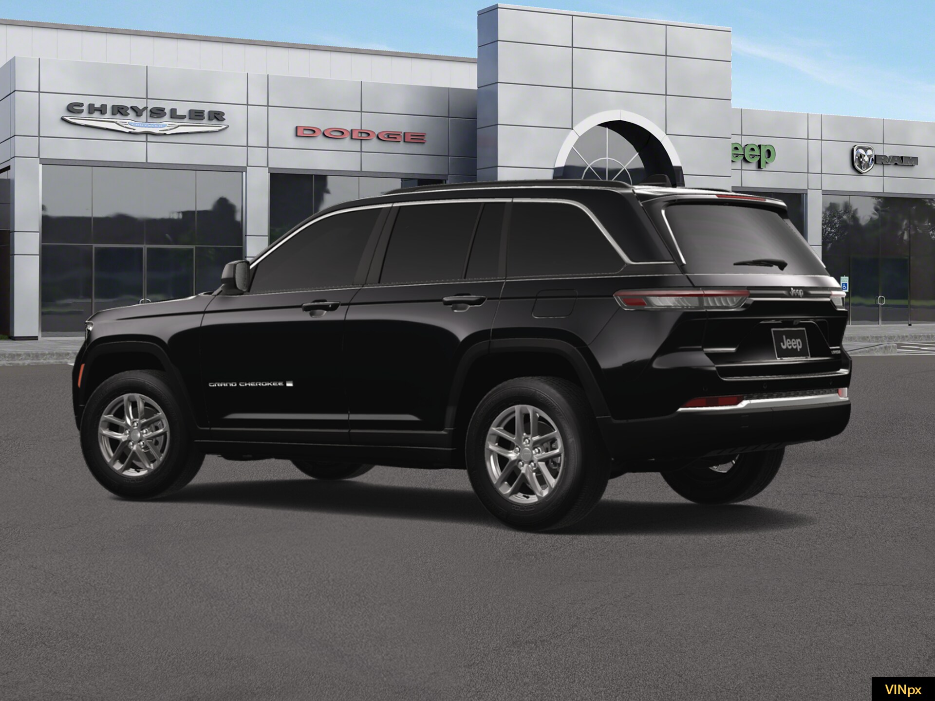 2025 Jeep Grand Cherokee Laredo Sport photo 4