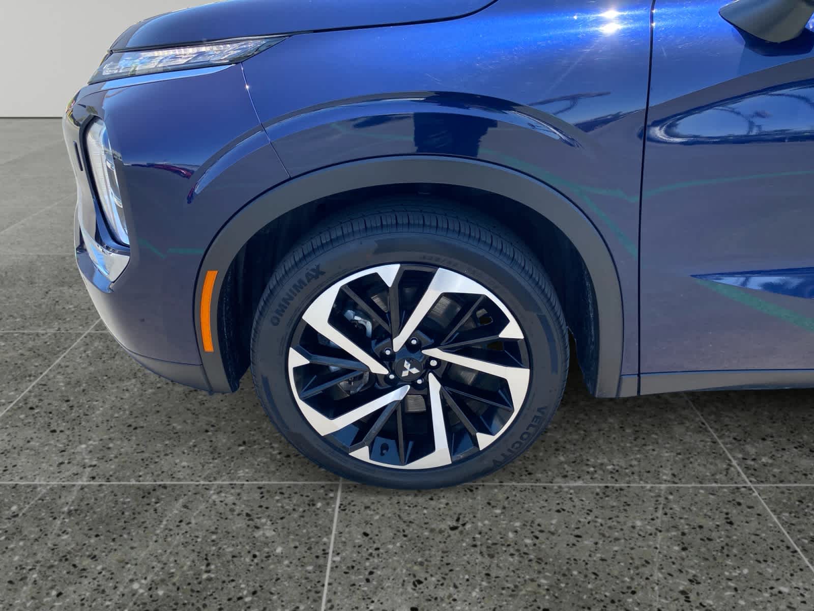 2024 Mitsubishi Outlander SE - Photo 14