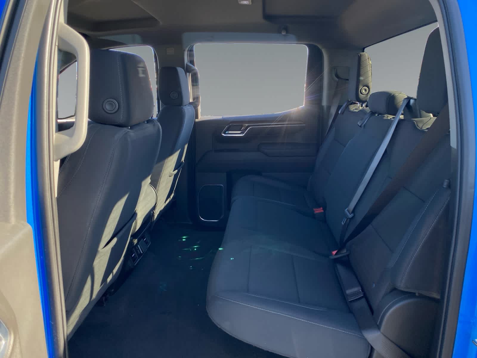 2025 Chevrolet Silverado 1500 LT - Photo 13