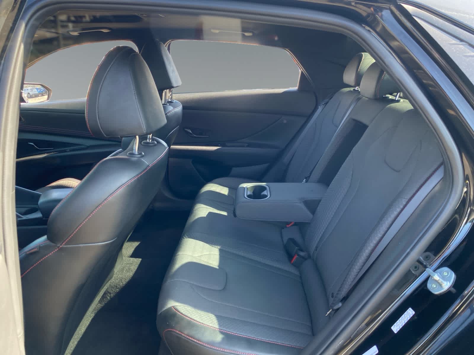 2023 Hyundai Elantra N Line - Photo 13
