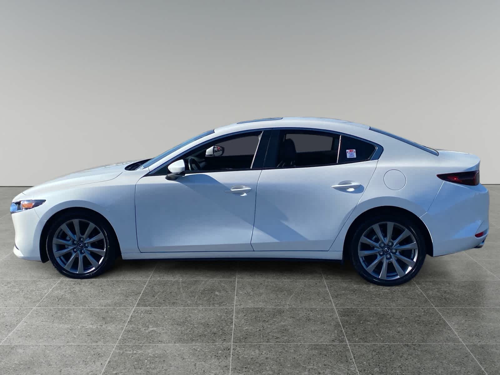 2022 Mazda Mazda3 Preferred Package photo 2