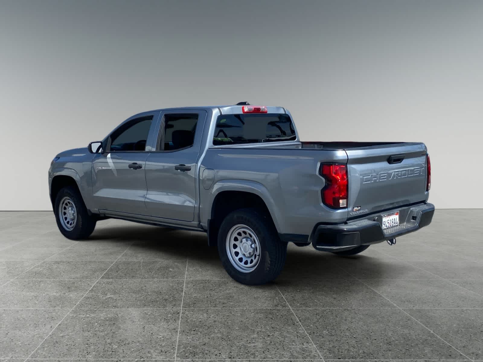 2024 Chevrolet Colorado WT photo 3