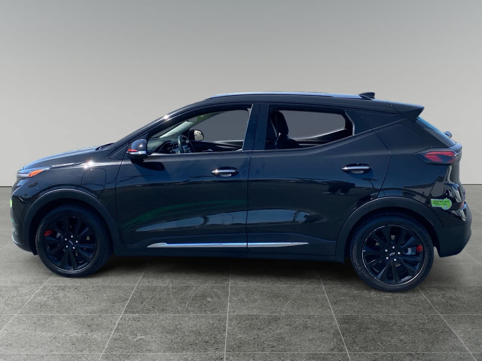 2023 Chevrolet Bolt EUV Premier photo 2