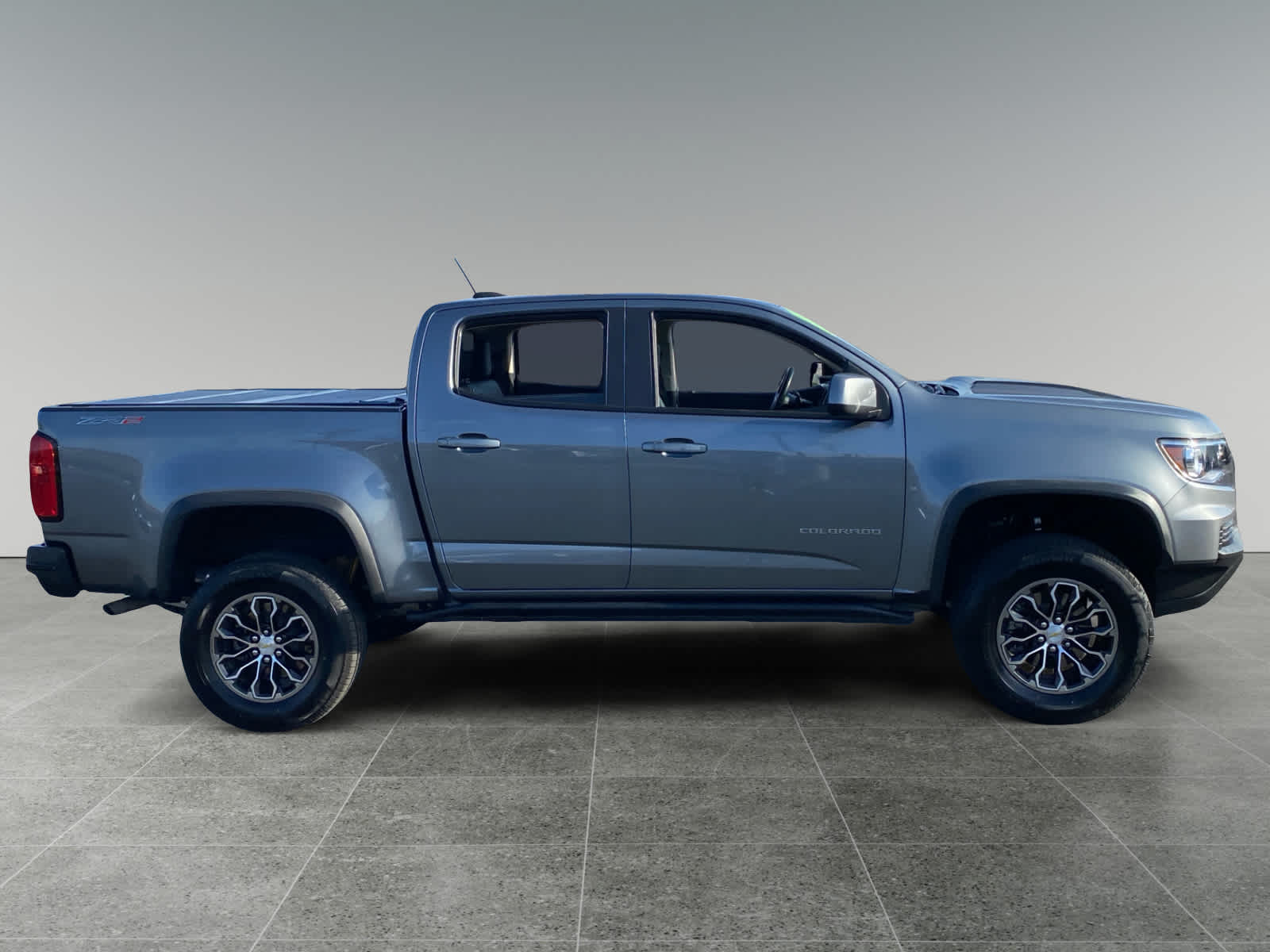 2022 Chevrolet Colorado ZR2 - Photo 6