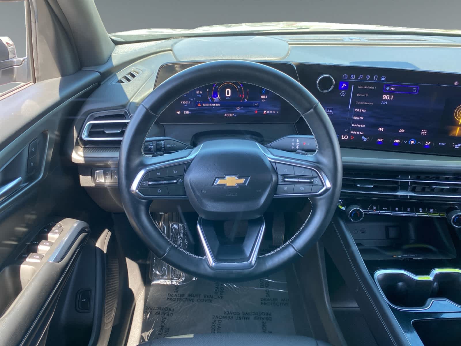 2025 Chevrolet Traverse LT - Photo 12