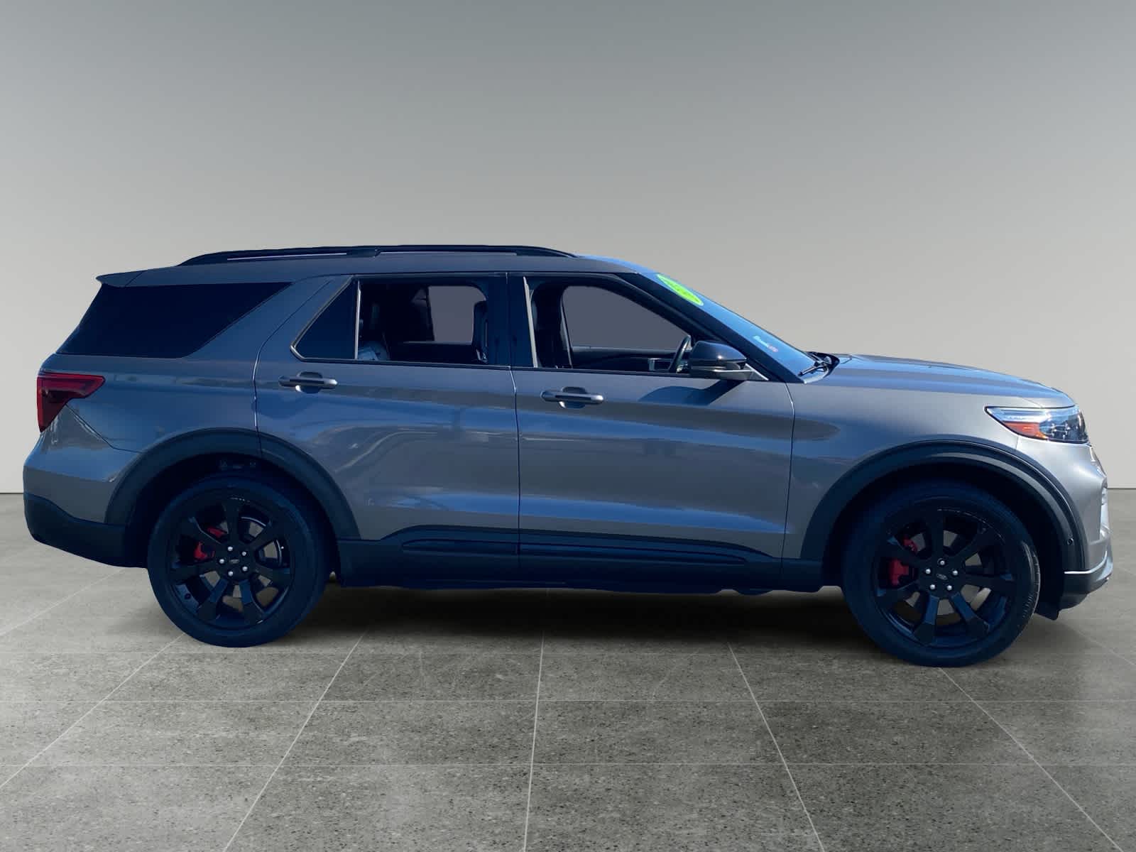 2021 Ford Explorer ST - Photo 6