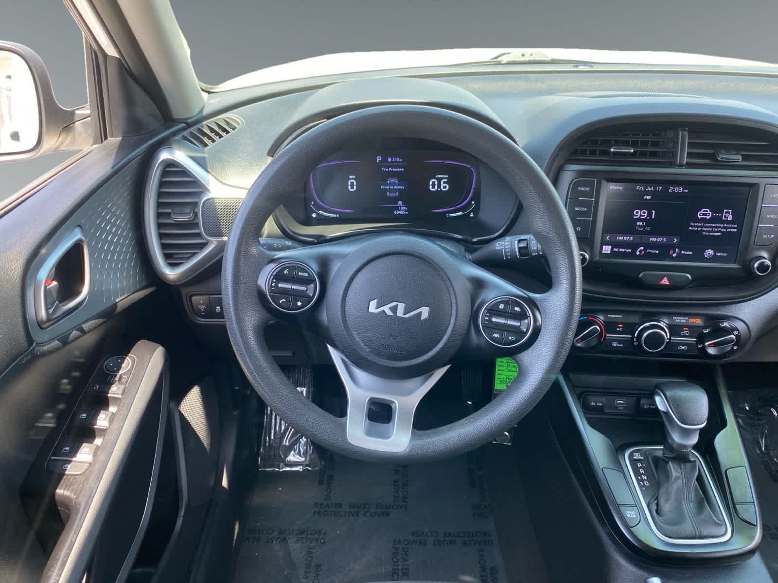 2023 Kia Soul LX - Photo 12