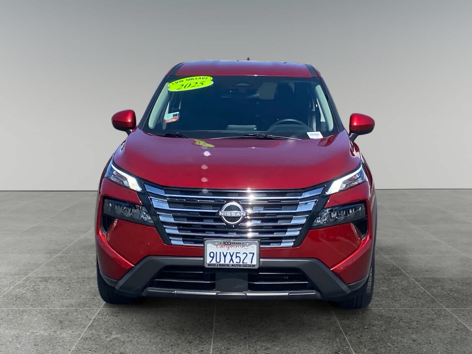 2025 Nissan Rogue SV - Photo 8