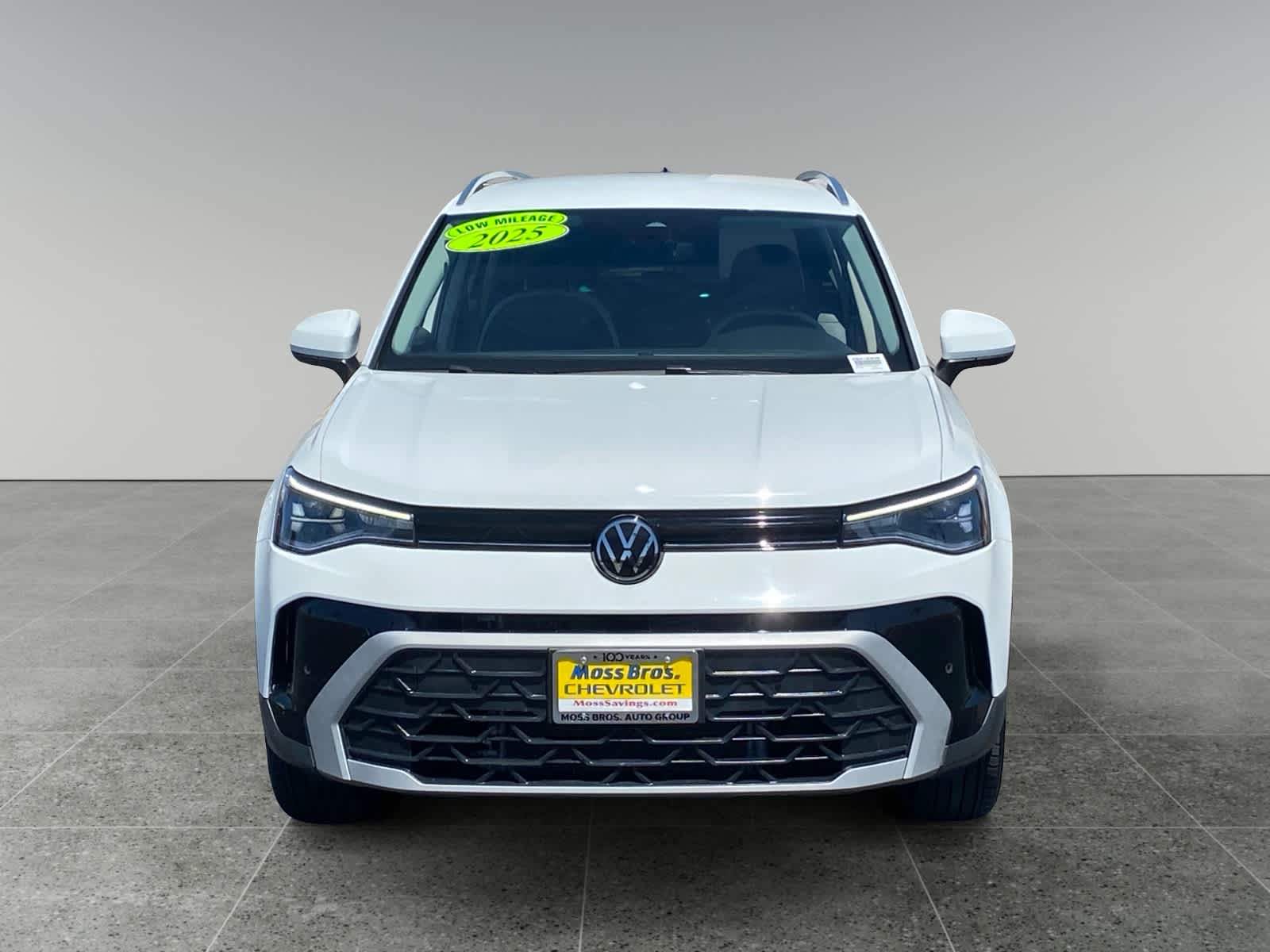 2025 Volkswagen Taos SE - Photo 8