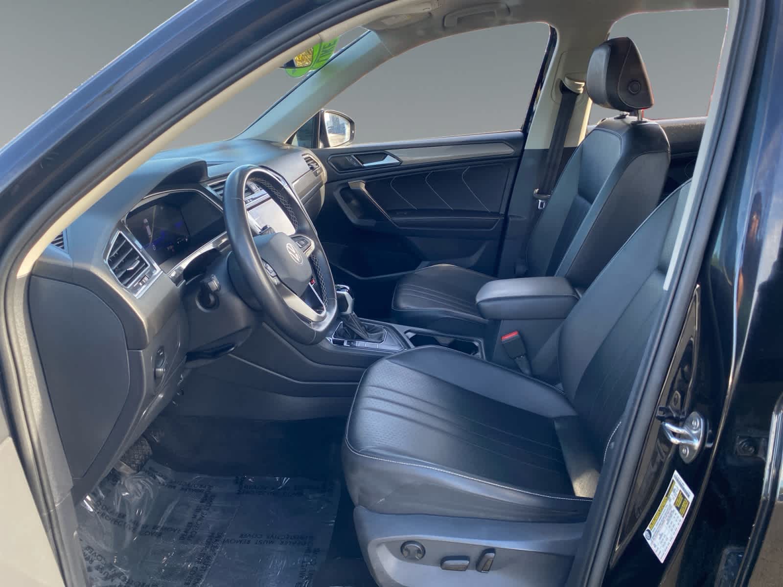 2024 Volkswagen Tiguan Wolfsburg Edition - Photo 9